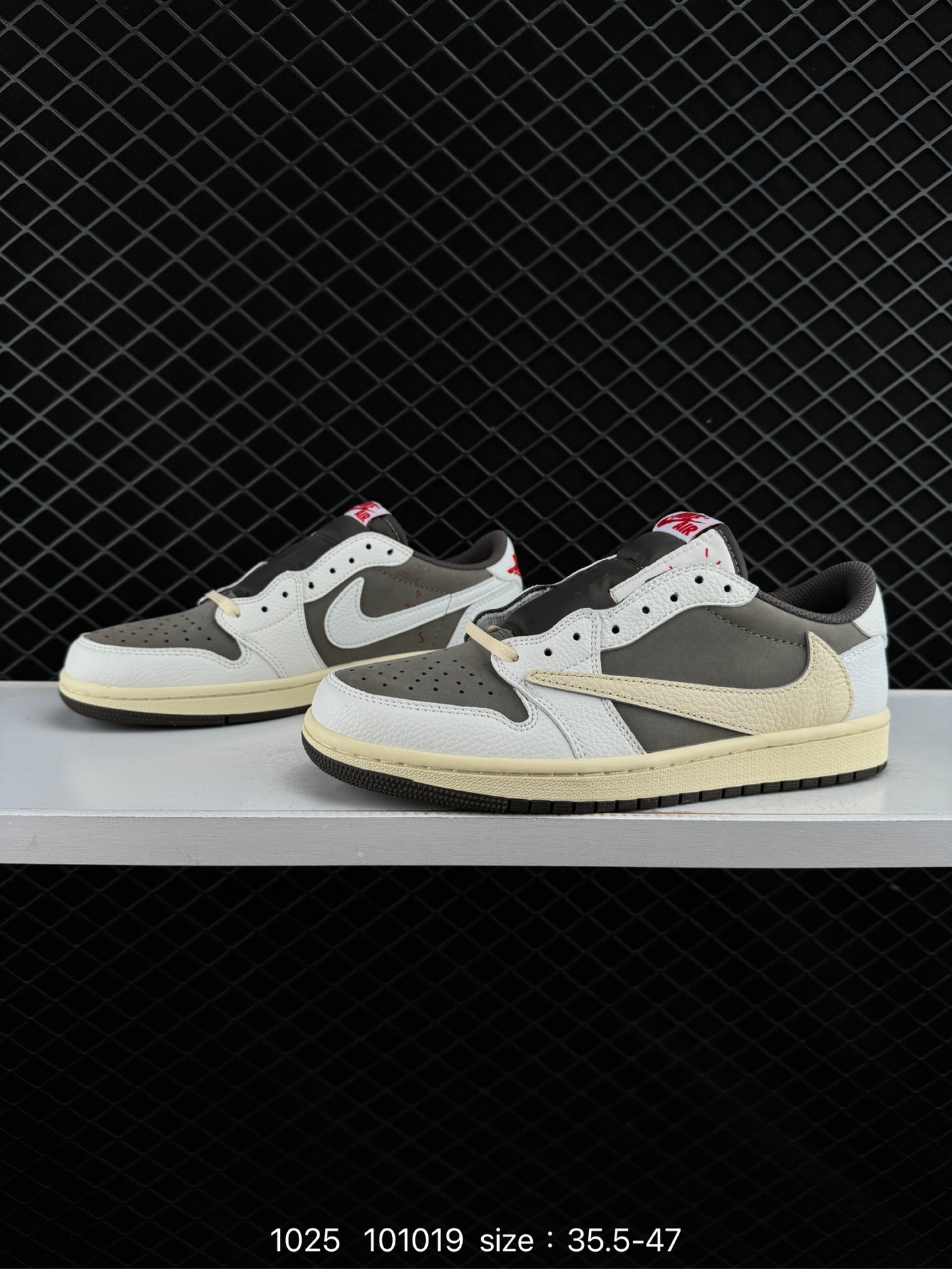 fragment design x Travis Scott x Nike Air Jordan 1 Low OG SP”Black/Green Toe“